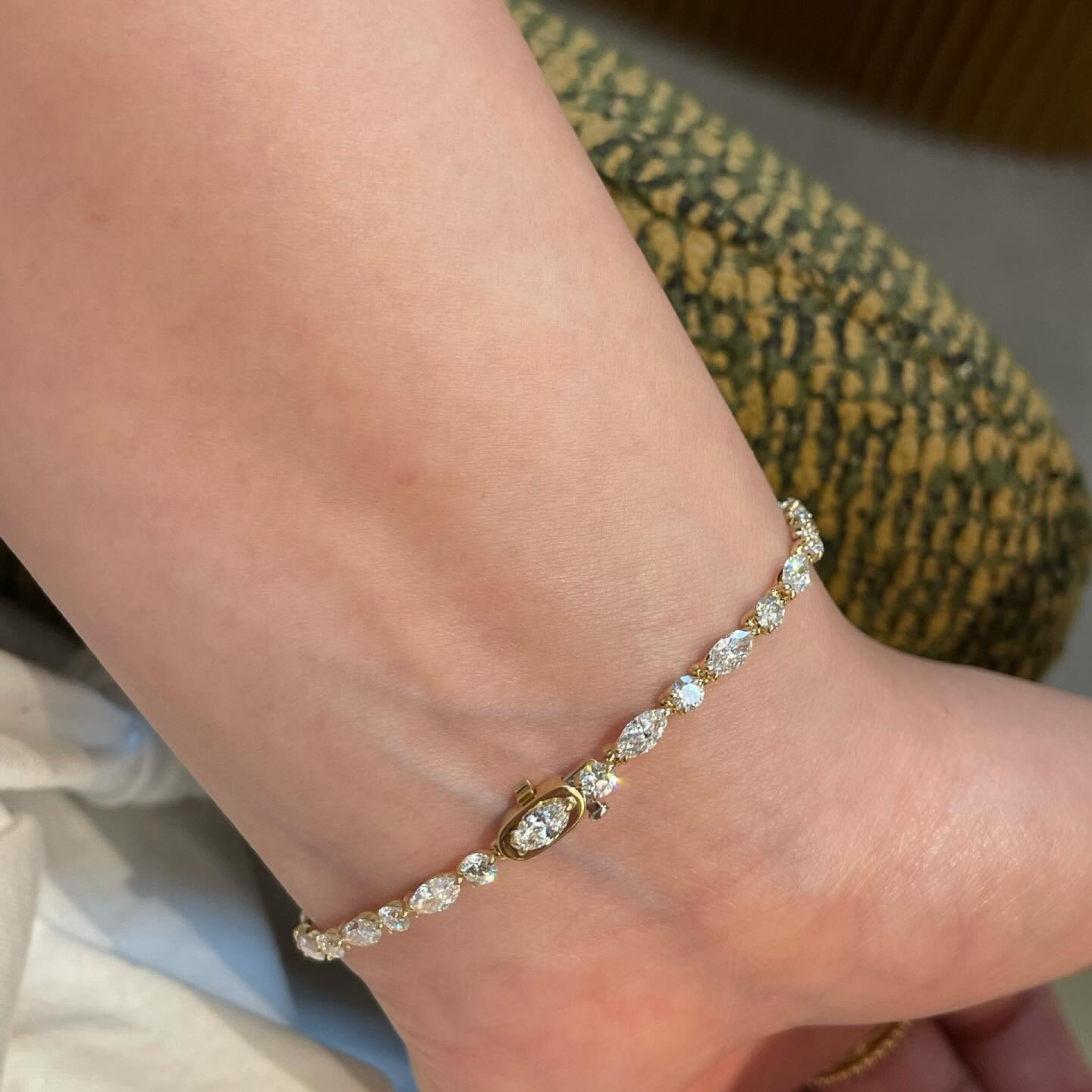 Round & Pear Cut Lab Grown Diamond Tennis Bracelet | Alternating Diamond 14K Gold Bracelet