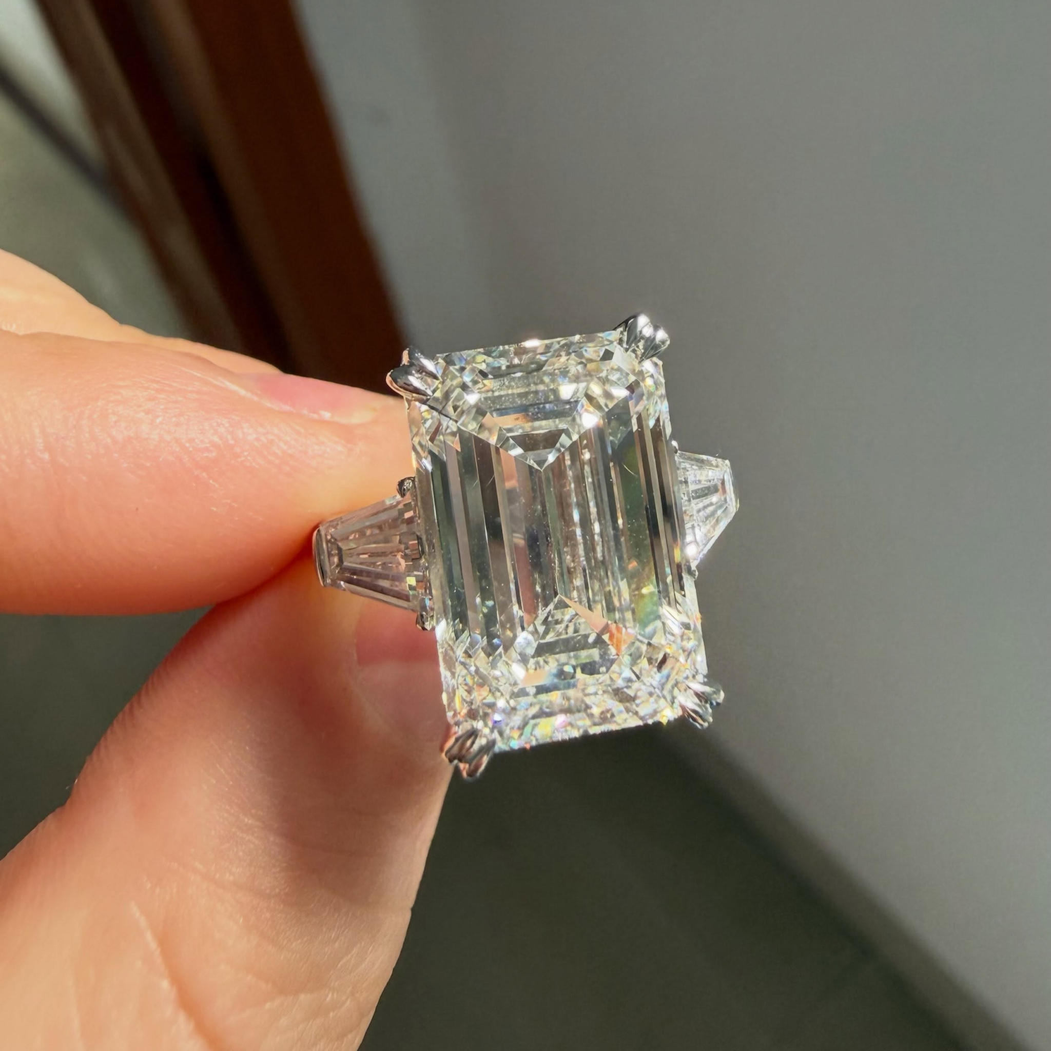 10 CT Emerald Cut Lab Grown Diamond Engagement Ring with Tapered Baguette Side Stones