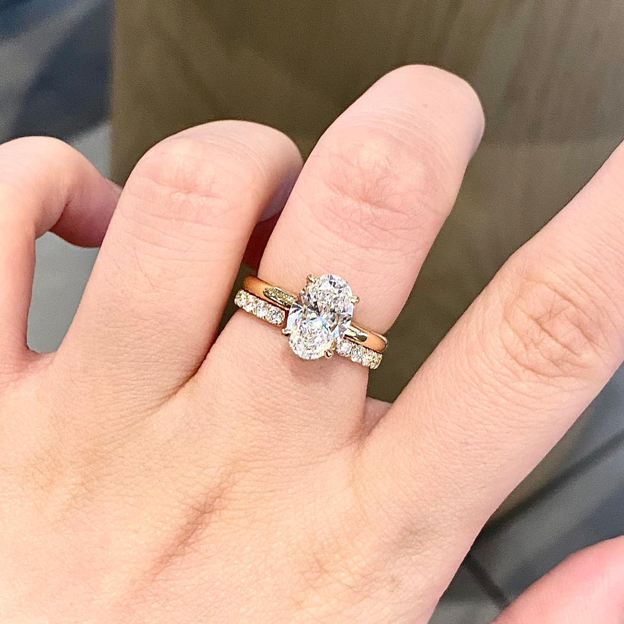 2 CT Oval Lab Grown Diamond Engagement Ring with Pavé Band