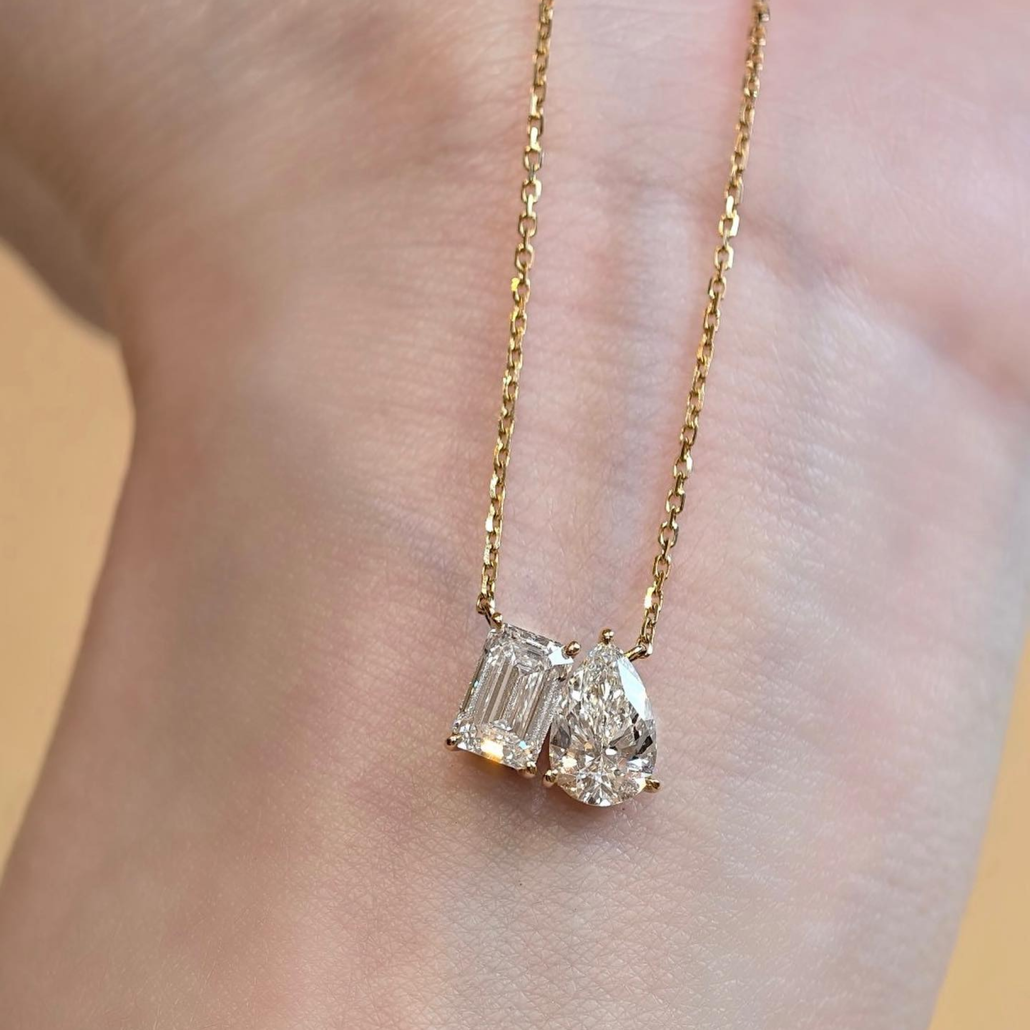 Emerald & Pear-Cut Lab Grown Diamond Toi et Moi Necklace