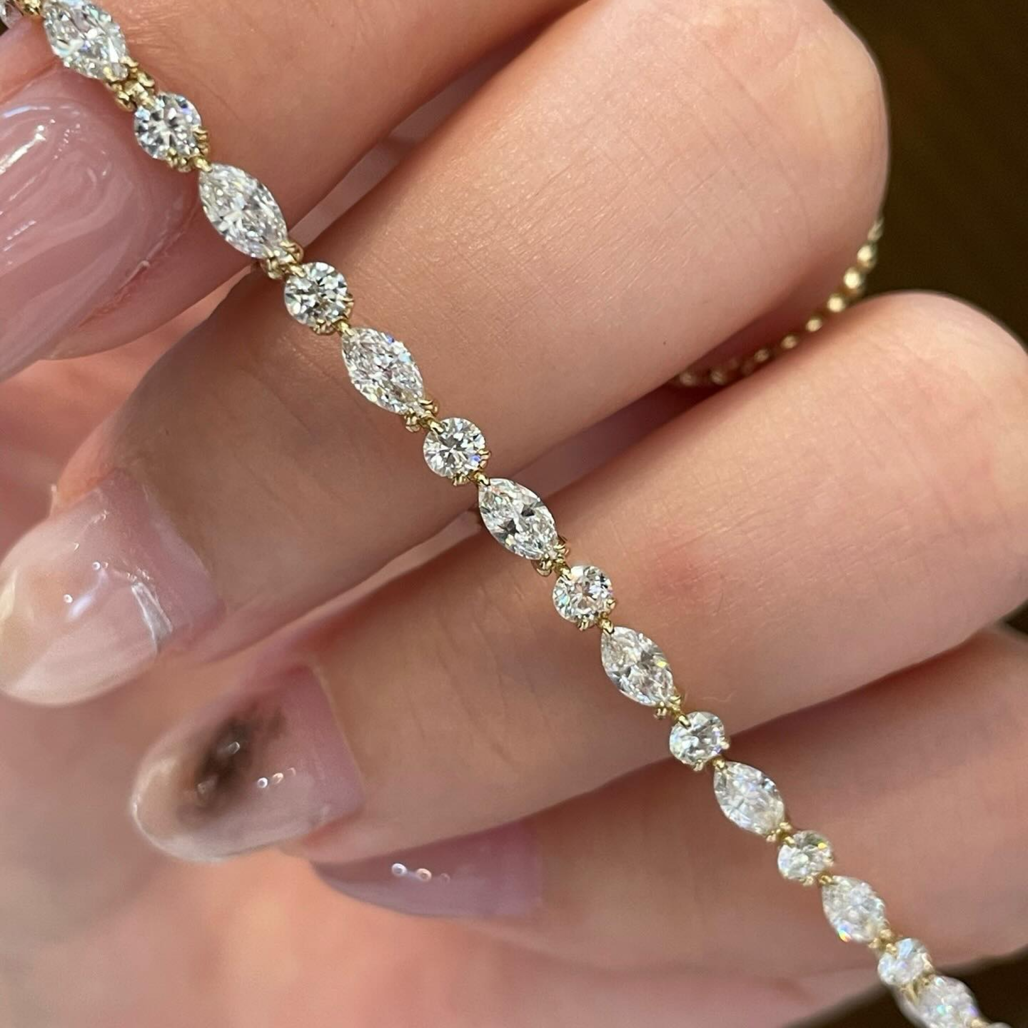 Round & Pear Cut Lab Grown Diamond Tennis Bracelet | Alternating Diamond 14K Gold Bracelet