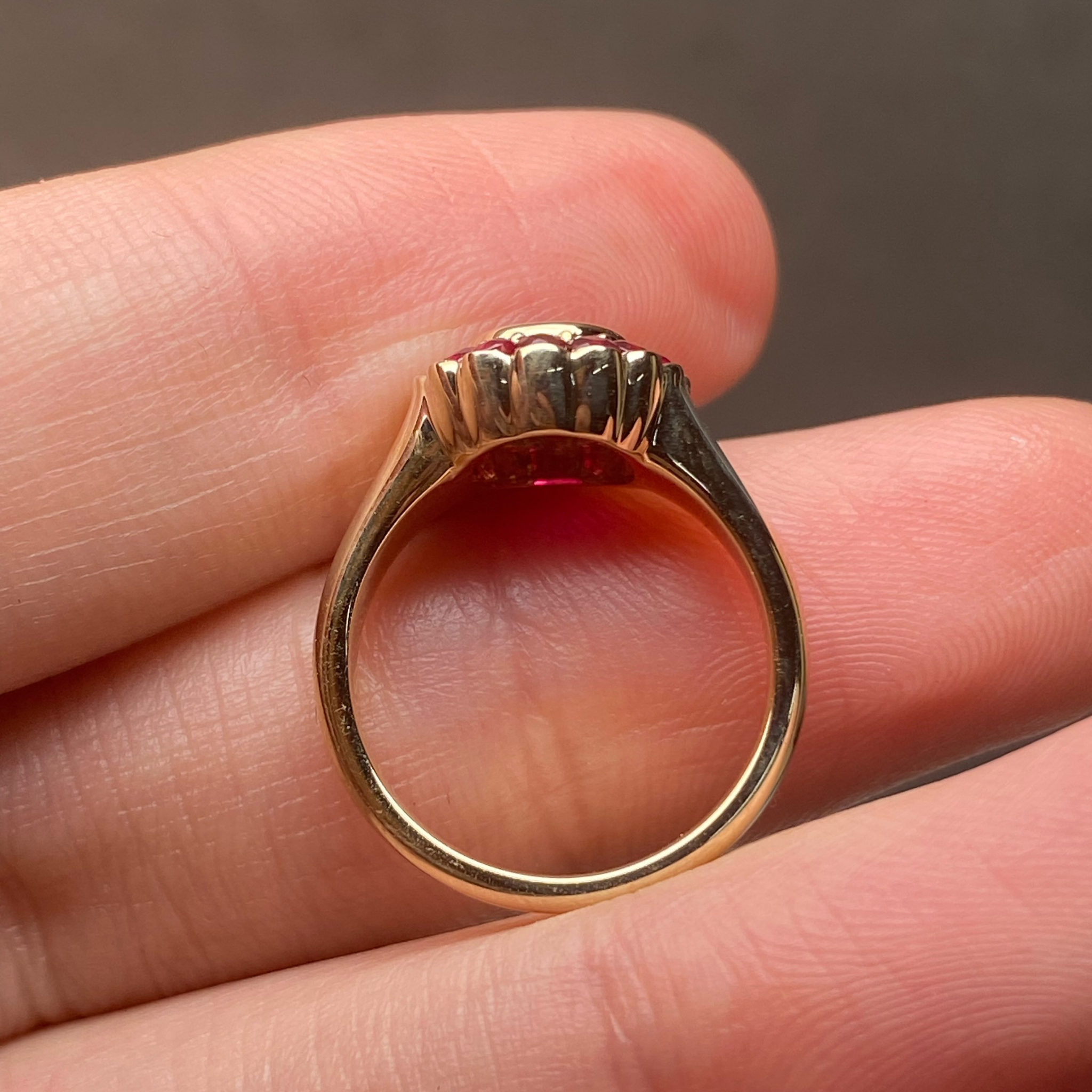1 CT Oval Red Ruby Halo Ring in Yellow Gold | Vintage Ruby Statement Ring