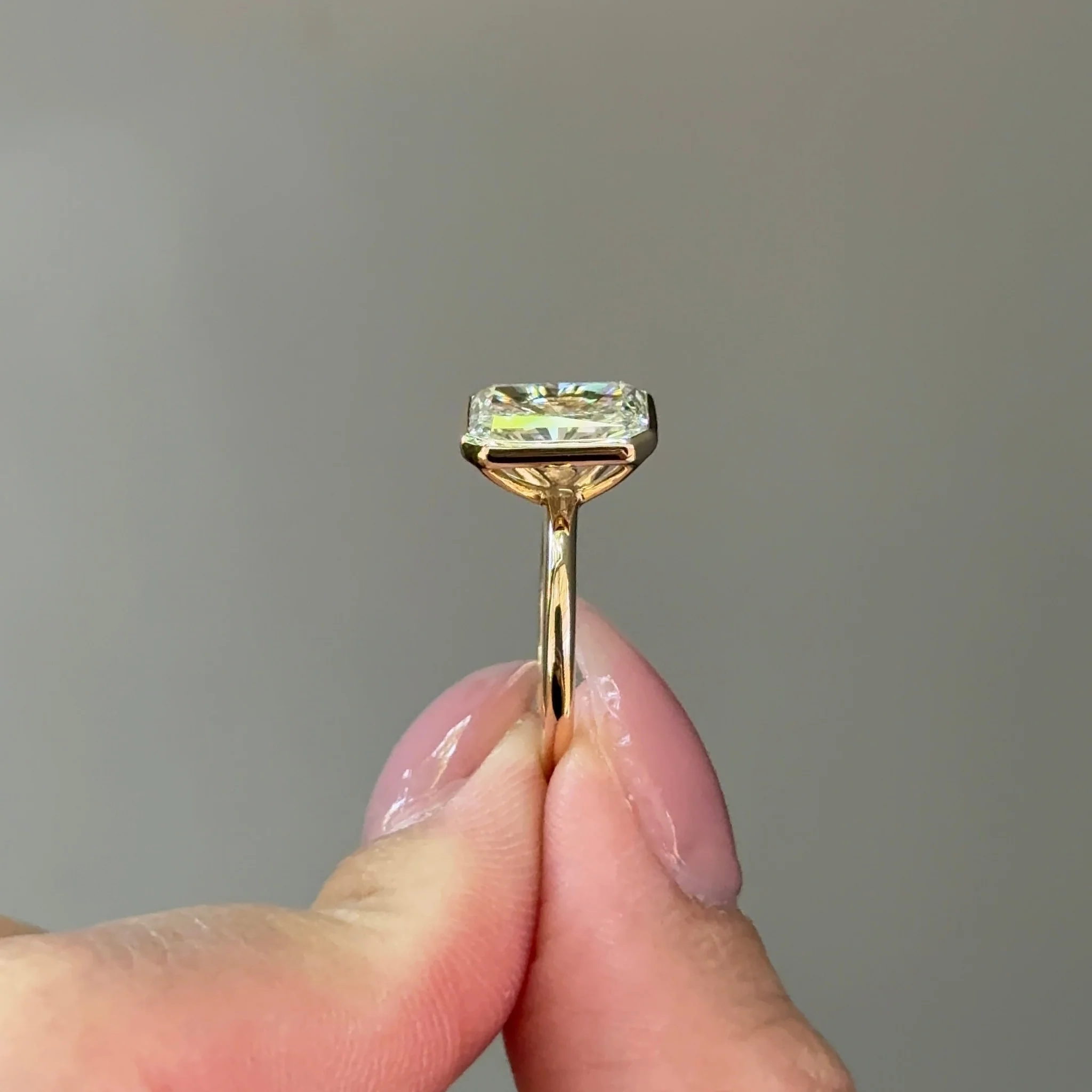 3 carats Radiant Cut Diamond Bezel Ring