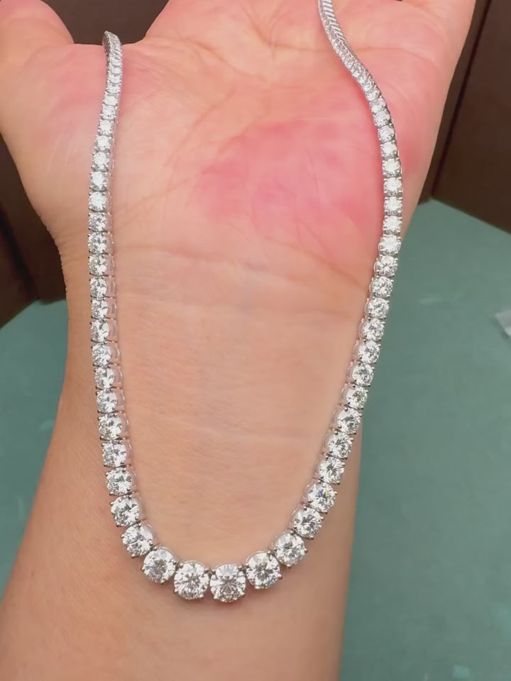 Graduated Round Lab Grown Diamond Tennis Necklace | 14K Gold Classic Tennis Necklace