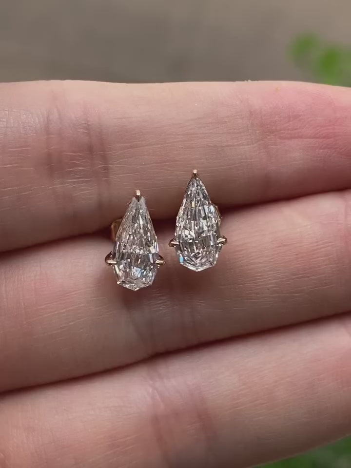 1 CT Step-Cut Pear Lab Diamond Stud Earrings in 14K Gold
